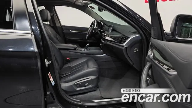 BMW X6 2015 — фото 11