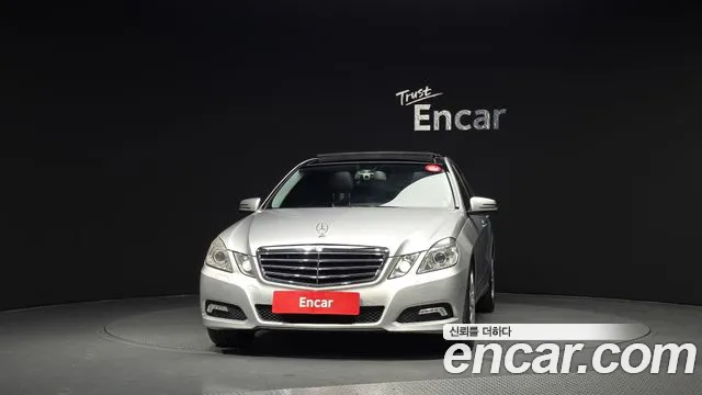 Mercedes-Benz E-Class 2010 — фото 3