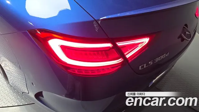 Mercedes-Benz CLS-Class 2022 — фото 9