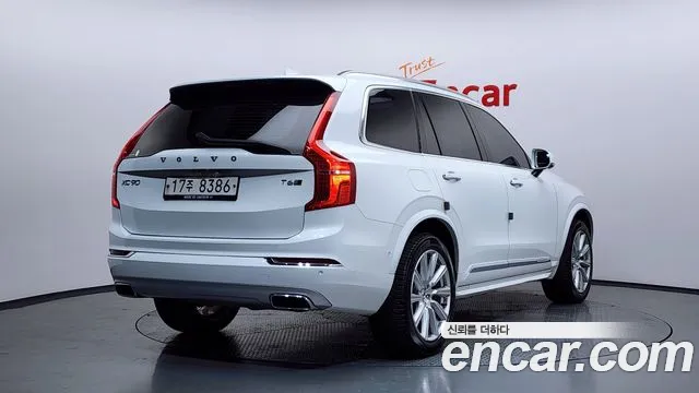 Volvo XC90 2019 — фото 2