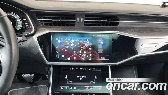 Audi A7 2021 — фото 18