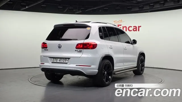 Volkswagen Tiguan 2016 — фото 2