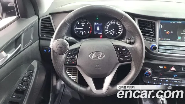 Hyundai Tucson 2018 — фото 18