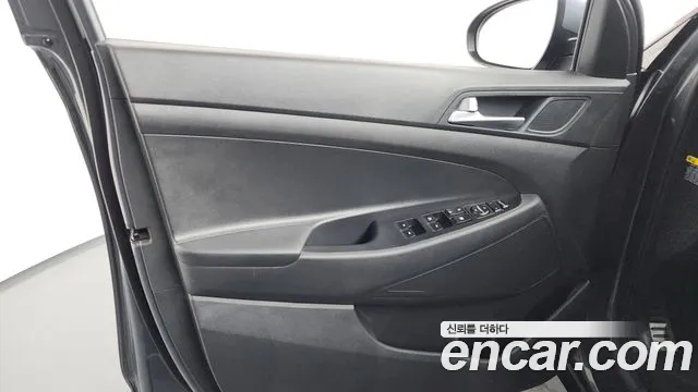 Hyundai Tucson 2018 — фото 14