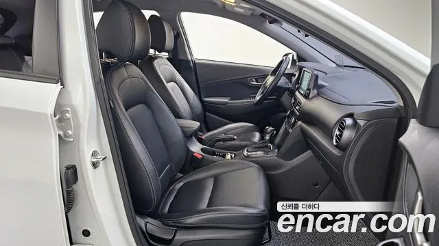 Hyundai Kona 2018 — фото 17