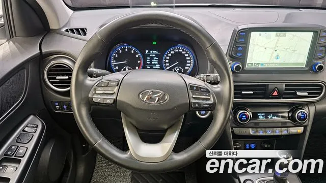 Hyundai Kona 2018 — фото 19