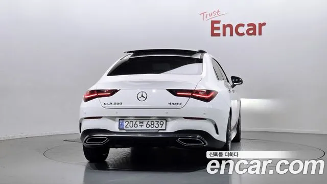Mercedes-Benz CLA-Class 2024 — фото 4
