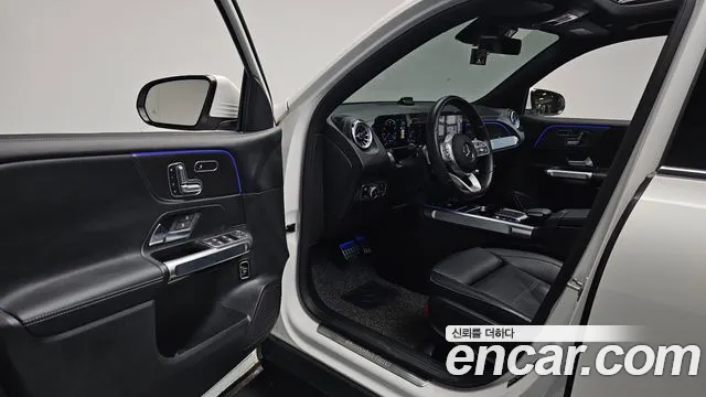 Mercedes-Benz GLB-Class 2021 — фото 12