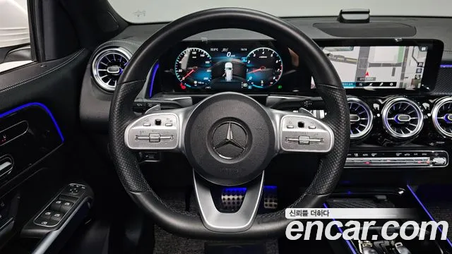 Mercedes-Benz GLB-Class 2021 — фото 17
