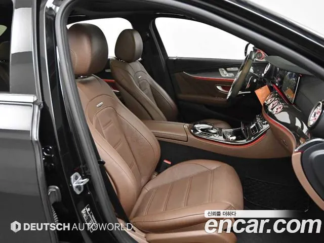 Mercedes-Benz E-Class 2019 — фото 10