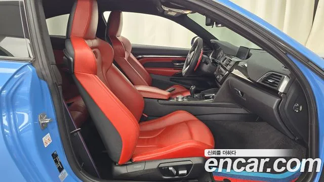 BMW M4 2018 — фото 11