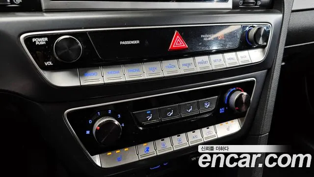 Hyundai Sonata 2018 — фото 15
