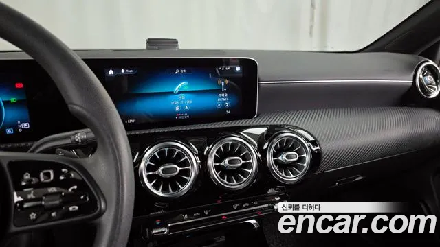 Mercedes-Benz A-Class 2020 — фото 20