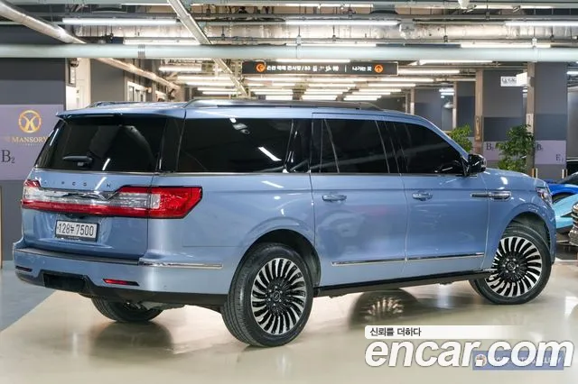 Lincoln Navigator 2020 — фото 2