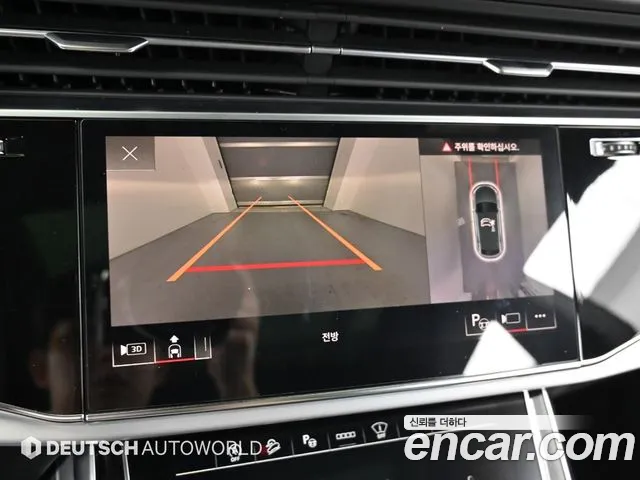 Audi Q8 2022 — фото 15