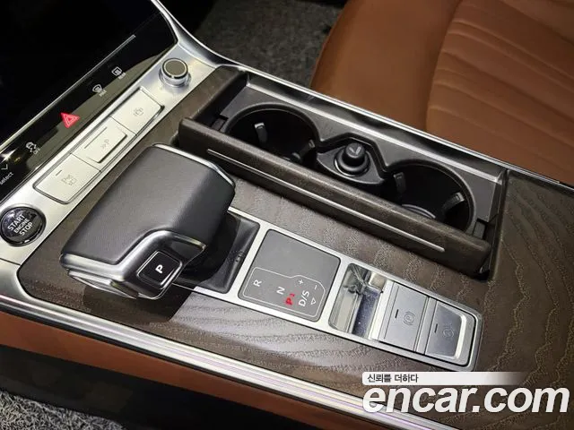 Audi A6 2022 — фото 18
