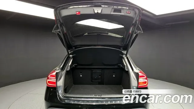 Mercedes-Benz GLA-Class 2017 — фото 20