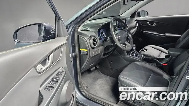Hyundai Kona 2018 — фото 16