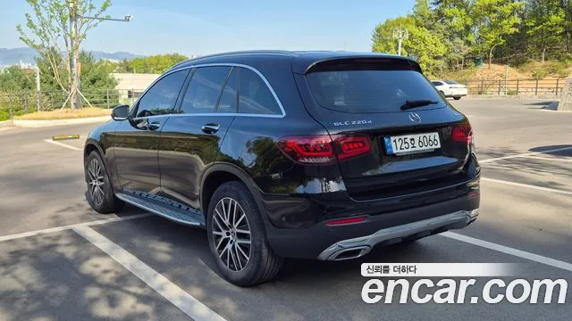 Mercedes-Benz GLC-Class 2022 — фото 6
