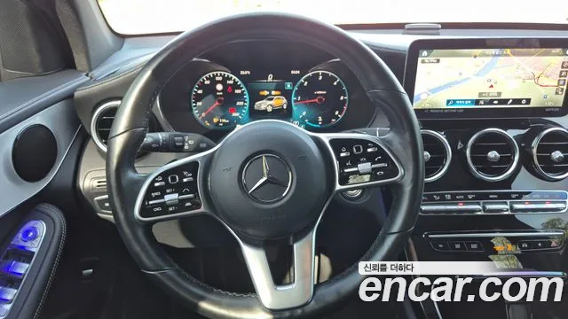 Mercedes-Benz GLC-Class 2022 — фото 11