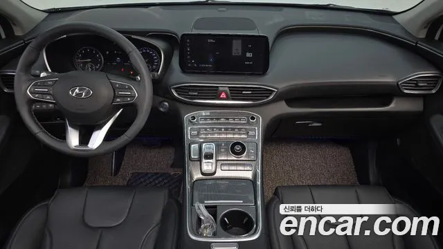 Hyundai Santafe 2023 — фото 10
