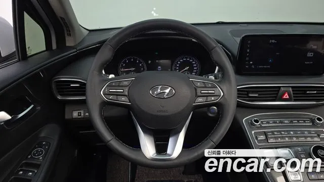 Hyundai Santafe 2023 — фото 19