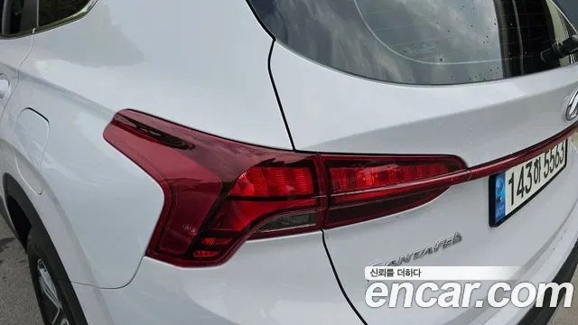 Hyundai Santafe 2023 — фото 9
