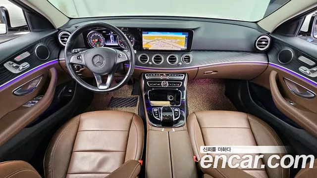 Mercedes-Benz E-Class 2017 — фото 7