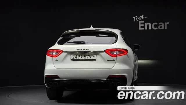 Maserati Levante 2020 — фото 4