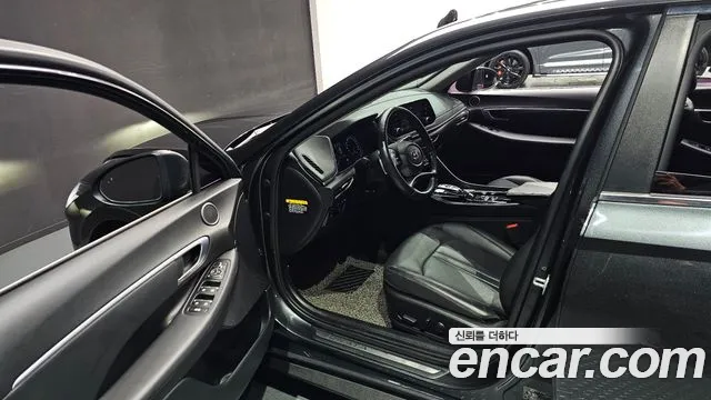 Hyundai Sonata 2020 — фото 13