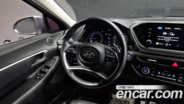 Hyundai Sonata 2020 — фото 20