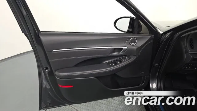 Hyundai Sonata 2022 — фото 14
