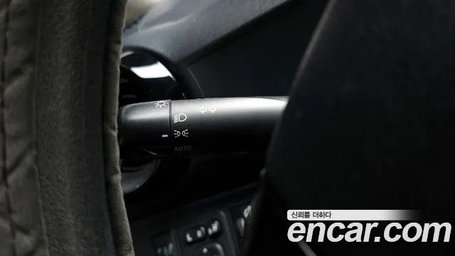 Toyota Prius 2018 — фото 15