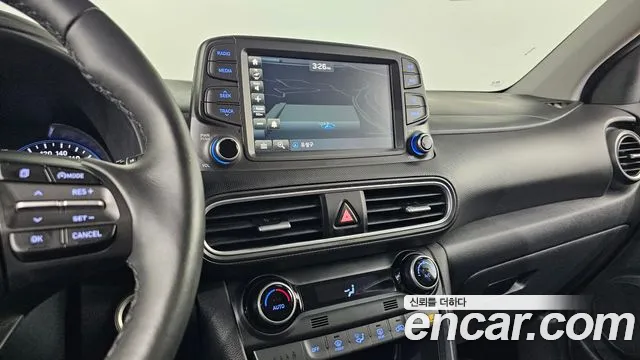 Hyundai Kona 2020 — фото 18