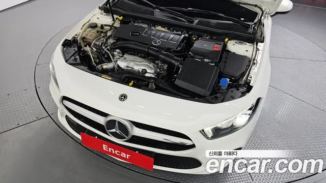 Mercedes-Benz A-Class 2021 — фото 6