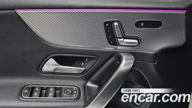 Mercedes-Benz A-Class 2021 — фото 13
