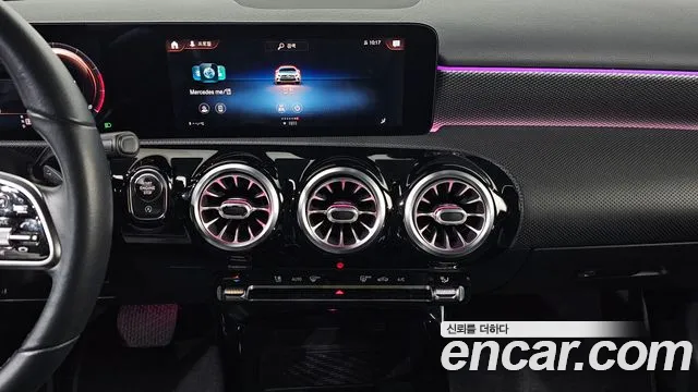 Mercedes-Benz A-Class 2021 — фото 16