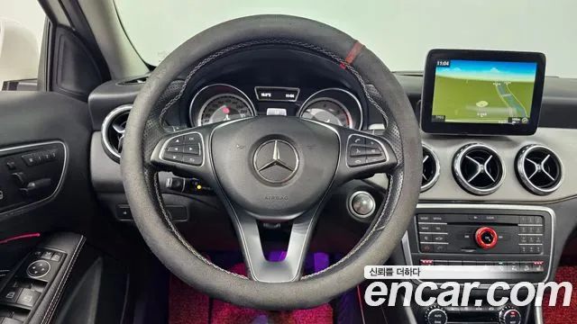 Mercedes-Benz GLA-Class 2017 — фото 14
