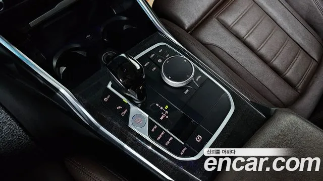 BMW 3-Series 2022 — фото 12