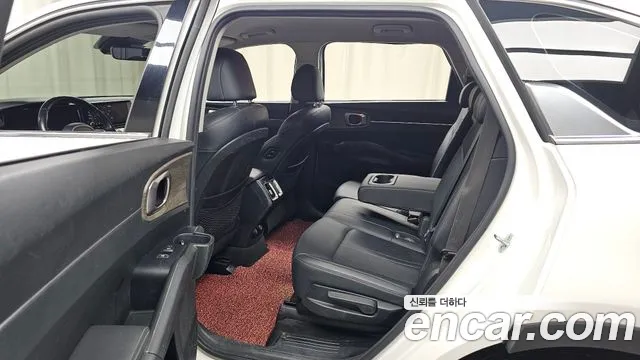 Kia Sorento 2021 — фото 11