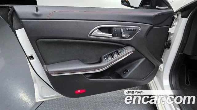 Mercedes-Benz CLA-Class 2018 — фото 13