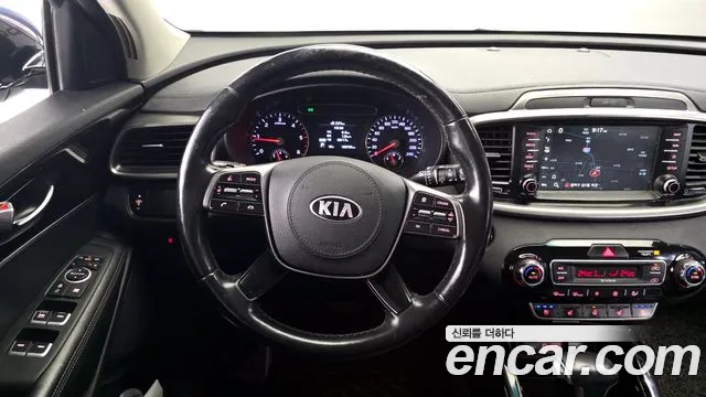 Kia Sorento 2018 — фото 13