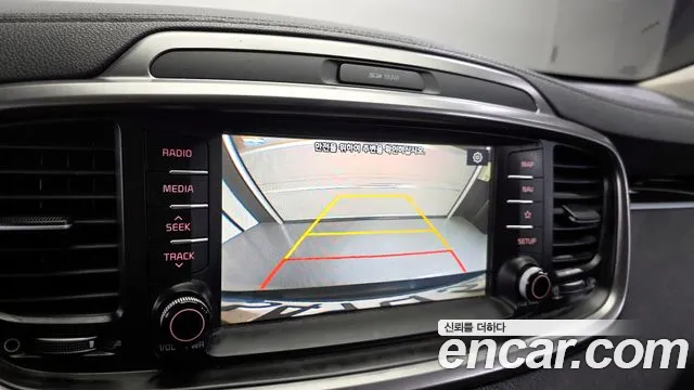Kia Sorento 2018 — фото 15