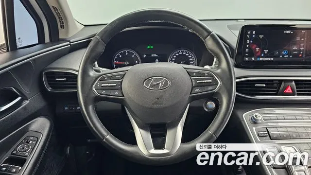 Hyundai Santafe 2021 — фото 19
