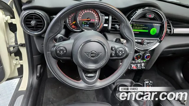 Mini Cooper 2020 — фото 15