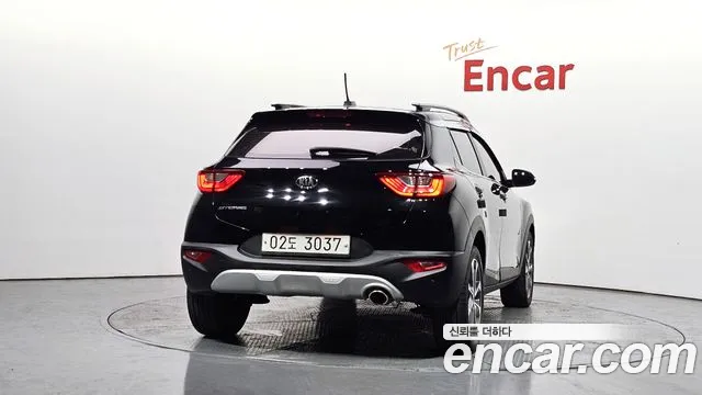 Kia Stonic 2018 — фото 4