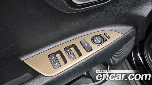 Kia Stonic 2018 — фото 19