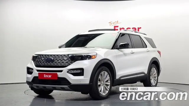 Ford Explorer 2020 — фото 1