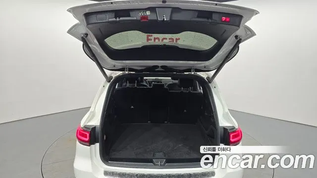 Mercedes-Benz EQB 2023 — фото 20