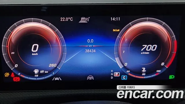 Mercedes-Benz CLA-Class 2023 — фото 8